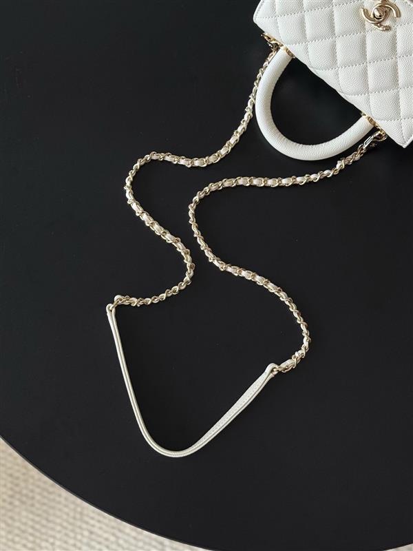 2026131222438636 700